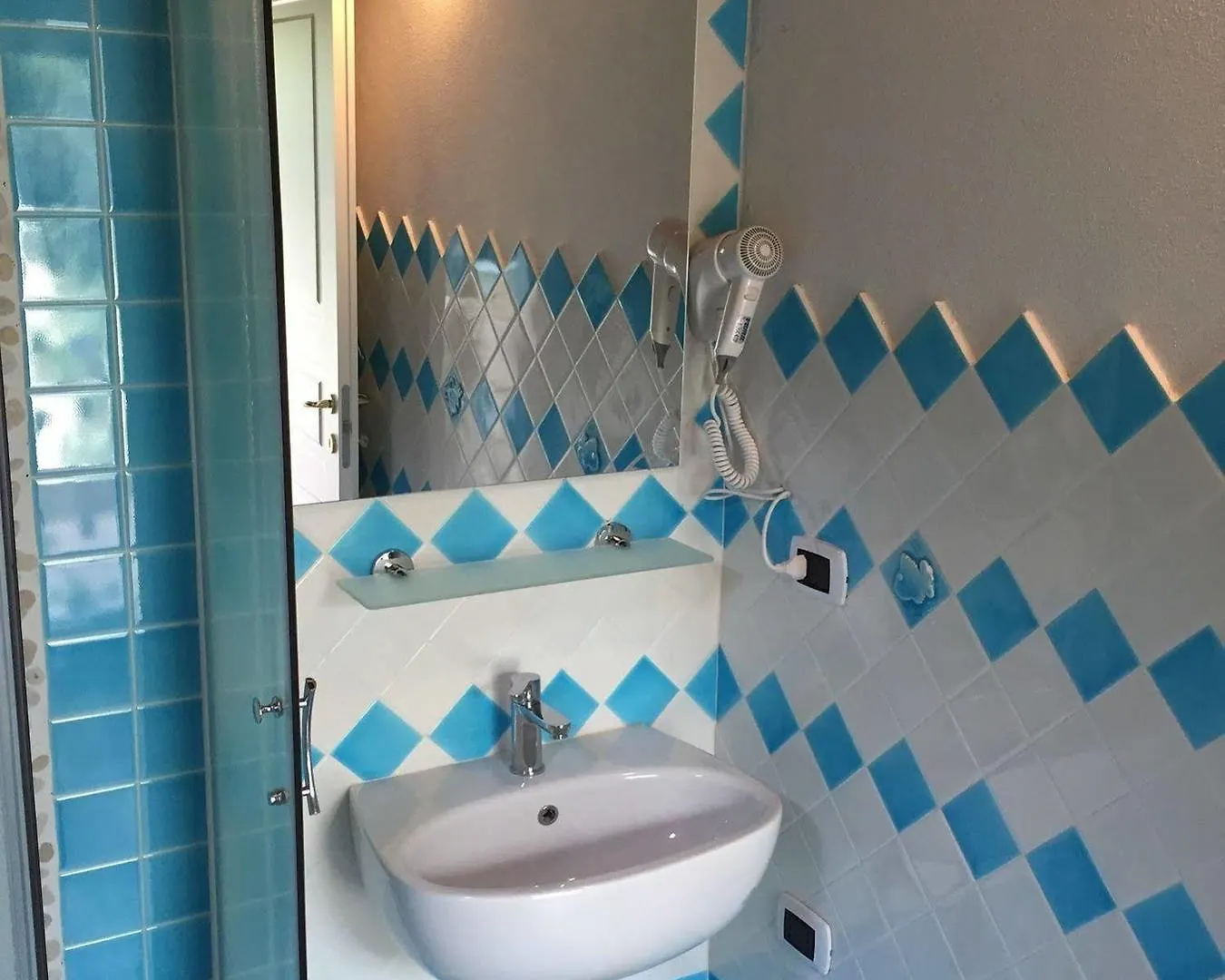 B&B La Dolce Vita Flumini di Quartu Italy